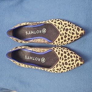 Rothy's | Retired Tan Leopard The Point Flats Slip On Pointed Toe Shoes Womens 8